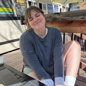 Meet your Posher, Caroline